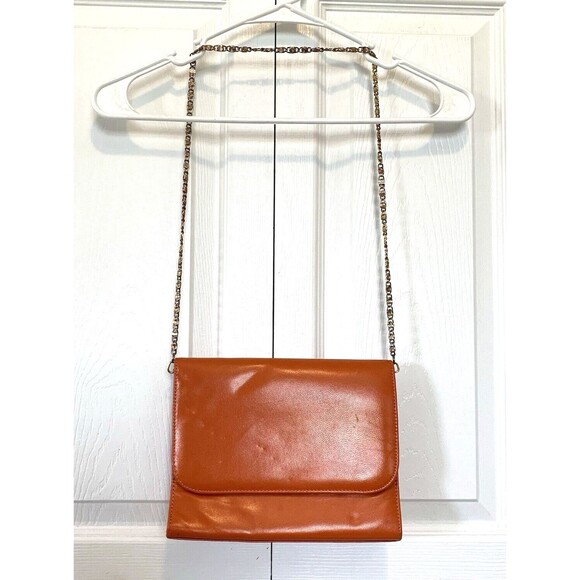 Bellini Handbag 9"Wx7"H Fold over Snap w/Goldtone Chain Handle 16.5"L - Picture 1 of 12